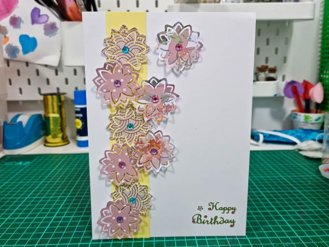 5 Card Making with Paper Punches DIY Projects